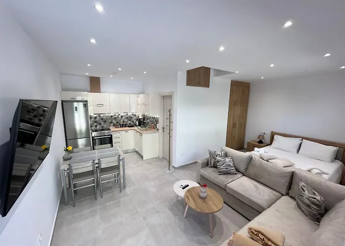 Corfu Port Sweet * Mantouki